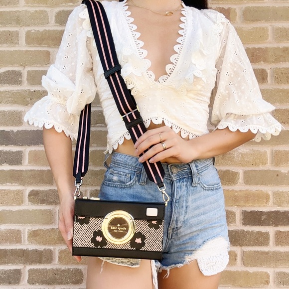 kate spade Handbags - Kate Spade ♠️ Novelty Camera 📷 Crossbody